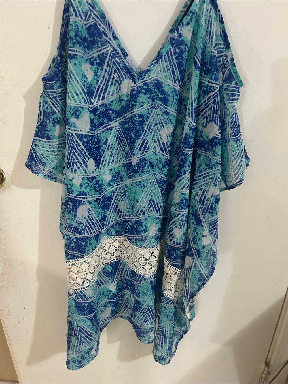 Women’s Teal & Blue Geometric Crochet-Trim Swim Coverup
